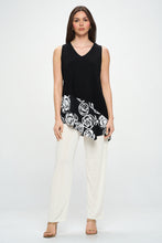 Load image into Gallery viewer, Plus Size Chic Contrast V-Neck Sleeveless Tank-2062HT-TXP1-C-W342
