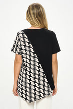 Load image into Gallery viewer, Contrast Print Short Sleeve Top- 3101HT-SRP1-C-W418