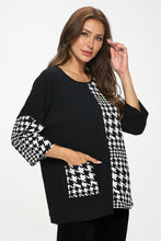 Load image into Gallery viewer, Quarter Sleeve Top with Contrast Print-3102LP-QRP1-CK-W405 - Jostar Online