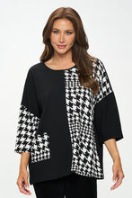 Load image into Gallery viewer, Quarter Sleeve Top with Contrast Print-3102LP-QRP1-CK-W405 - Jostar Online