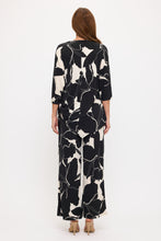 Load image into Gallery viewer, HIT Dolman Sleeve Tie Side Print Top-3127HT-QRP1-W491