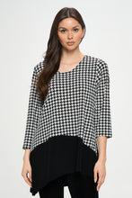 Load image into Gallery viewer, Round Neck Quarter Sleeve Top-3097HT-QRP1-C-W410