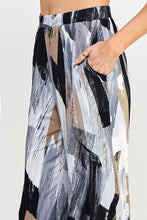 Load image into Gallery viewer, Print Ankle Pant-5039BN-ARP1-K-W379