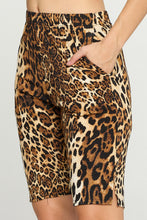 Load image into Gallery viewer, BNS Bermuda Short Pants-5038BN-ARP1-K-W757