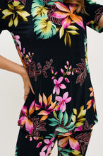 Load image into Gallery viewer, Two-Piece Short Sleeve Top & Capri Pant Set- 9003BN-SRP1-W479