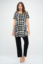 Load image into Gallery viewer, Classic Square Print Short Sleeve Top with Side Seam Pockets-3086BN-SRP1-K-W387