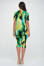 Load image into Gallery viewer, Two-Piece Short Sleeve Top & Capri Pant Set- 9003BN-SRP1-W379