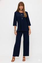 Load image into Gallery viewer, HIT Merrow Top-1058HT-QRS1
