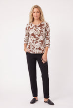 Load image into Gallery viewer, Venechia Pleated Merrow Top-1058VP-QRP1-W535

