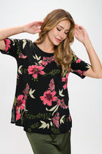 Load image into Gallery viewer, Plus Size Stretchy Vented Tunic Top Short Sleeve Plus, 2042BN-SXP1-W431
