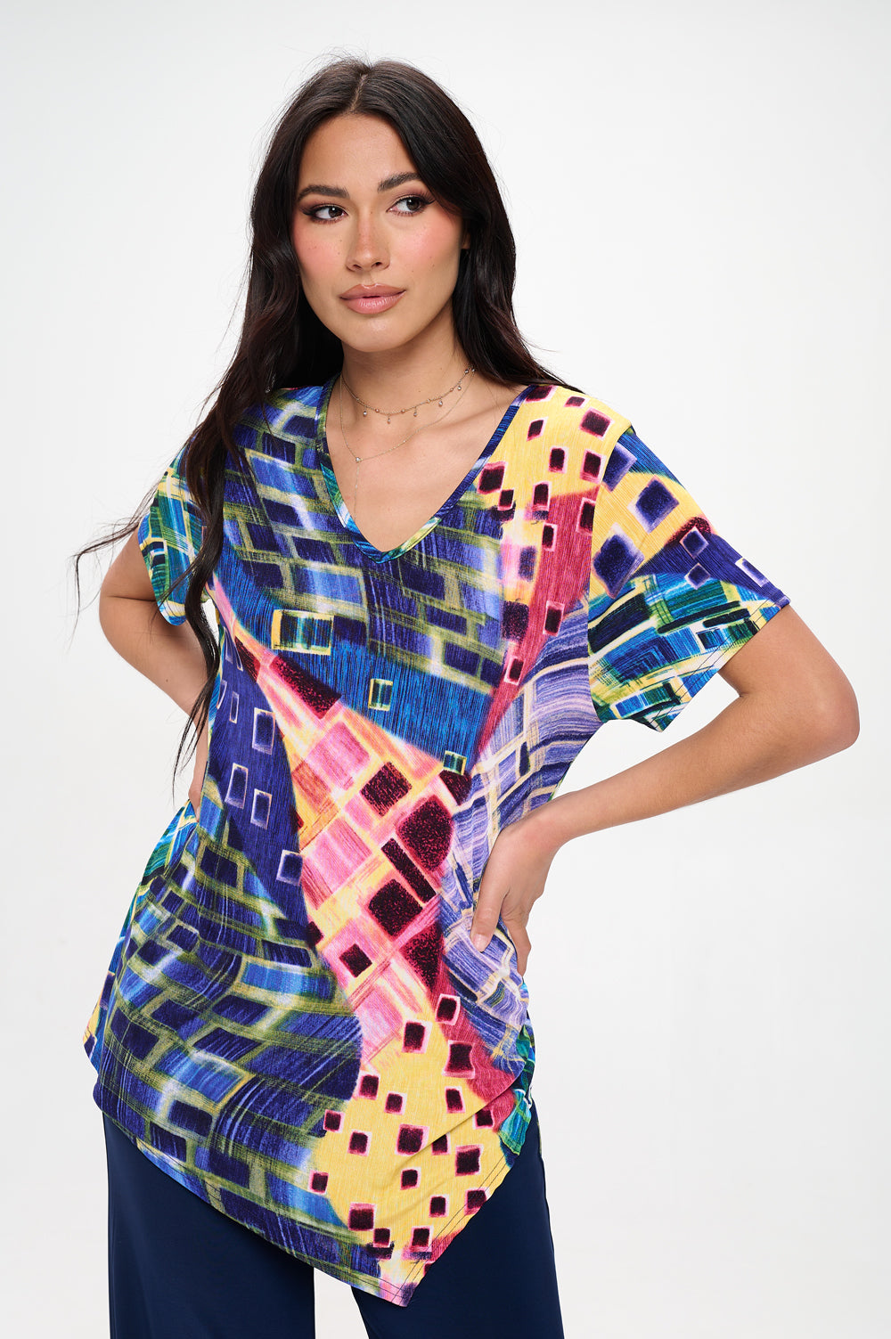 Print Point V-Neckline Top-3062BN-SRP1-W441