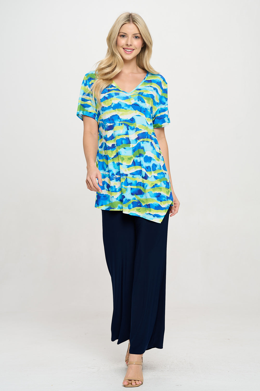 Print HIT Point V-Neckline Top-3062HT-SRD1-D010