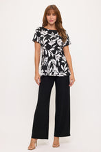 Load image into Gallery viewer, Boat Neckline Short Short Sleeve Top-3068HT-SRP1-W500
