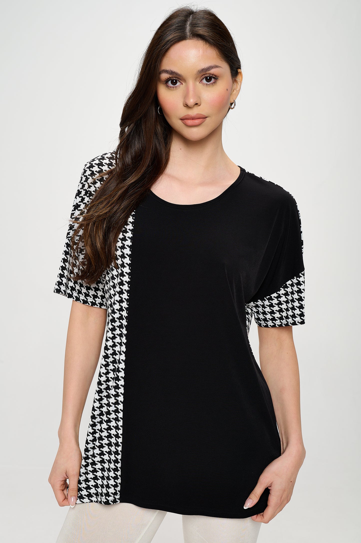 Round Neck Short Sleeve Top-3096HT-HRP1-C-W410