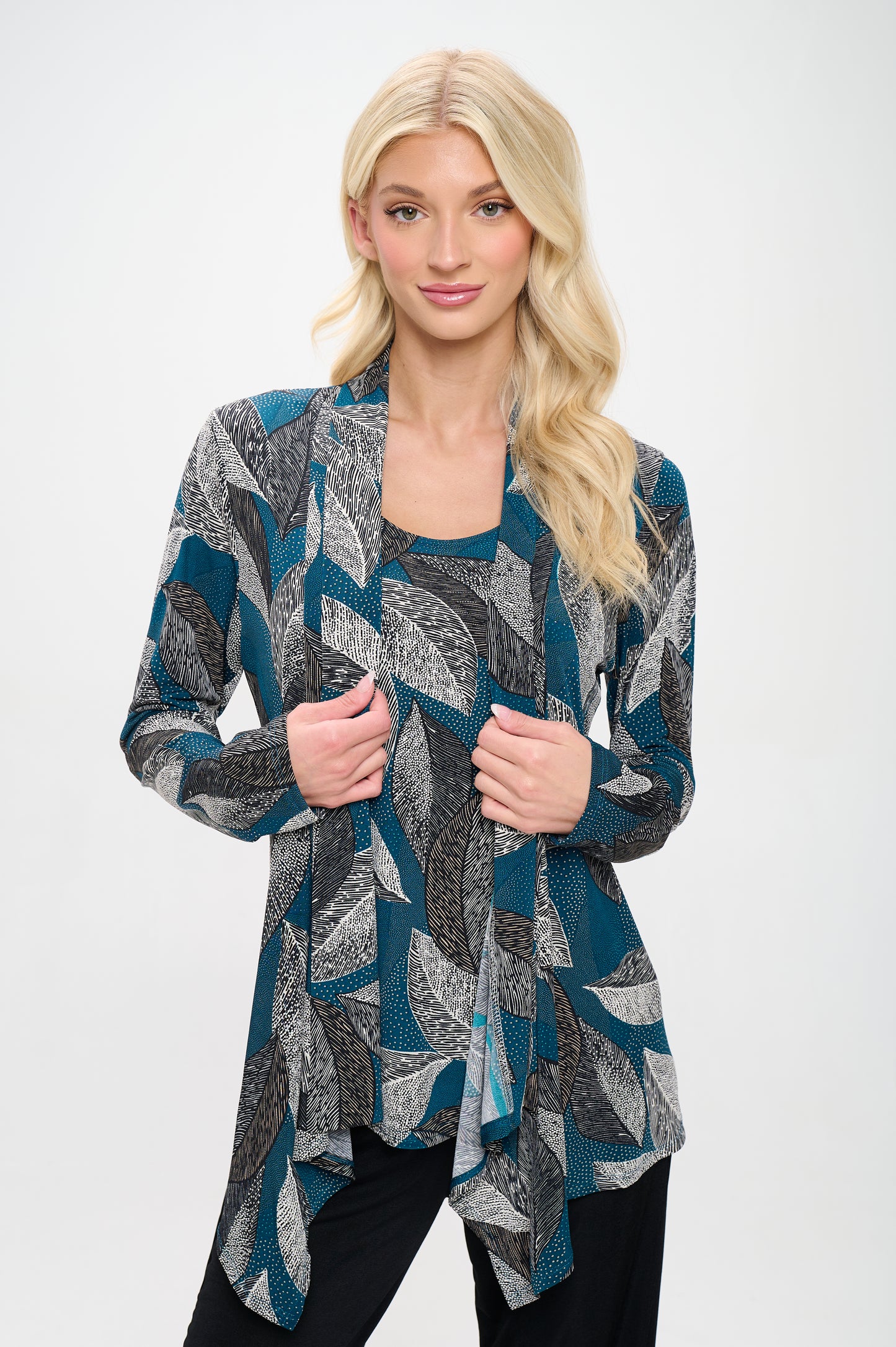 Mid-cut Jacket Long Sleeve Print-4028HT-LRP1-W447