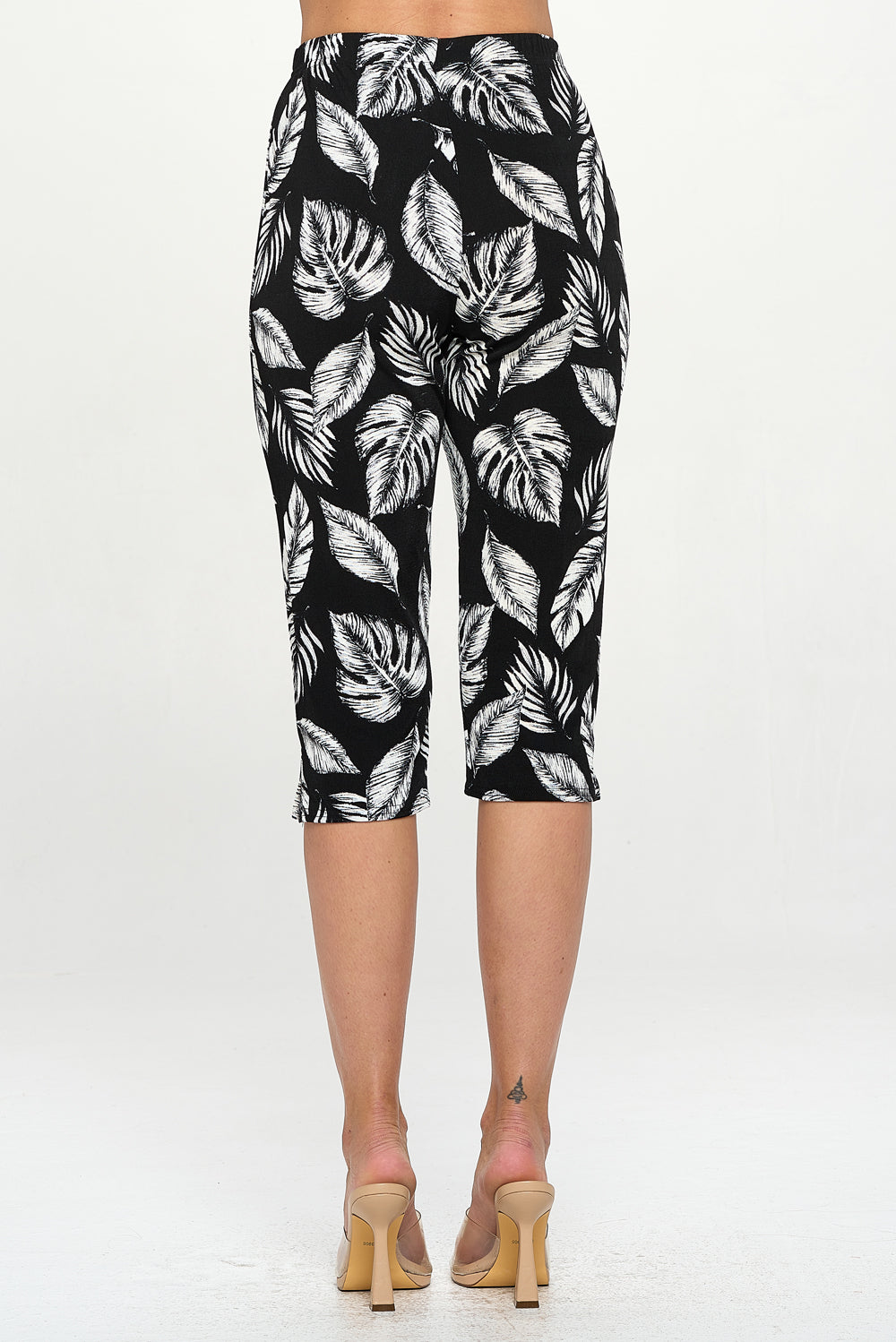 Stretchy Tank Capri Pant Set Print-9002BN-TRP1-W388