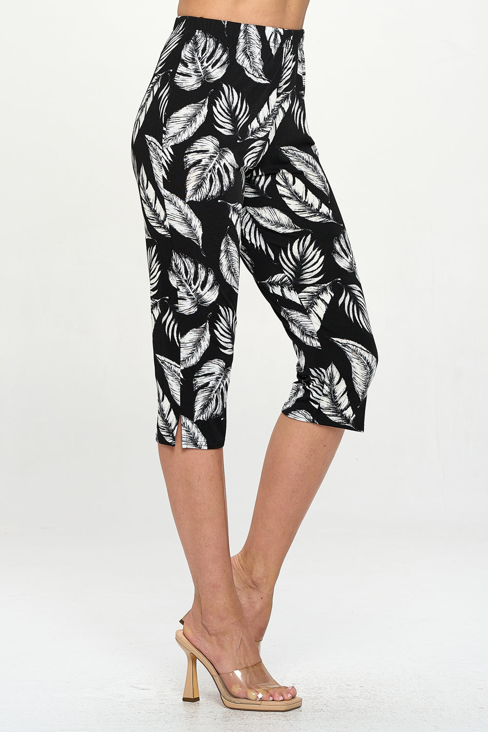 Stretchy Tank Capri Pant Set Print-9002BN-TRP1-W388