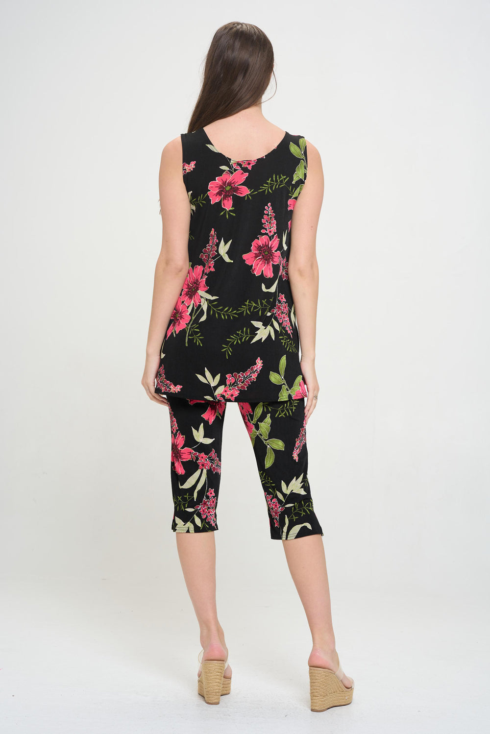 Plus Size Print Sleeveless Capri Pant Set-9002BN-TXP-W431