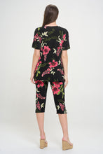 Load image into Gallery viewer, Plus Size Capri Pants Set Short Sleeve- 9003BN-SXP1-W431
