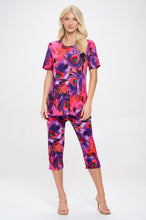 Load image into Gallery viewer, Two-Piece Short Sleeve Top &amp; Capri Pant Set- 9003BN-SRP1-W438
