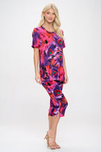 Load image into Gallery viewer, Two-Piece Short Sleeve Top &amp; Capri Pant Set- 9003BN-SRP1-W438
