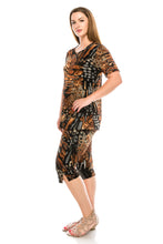 Load image into Gallery viewer, Two-Piece Short Sleeve Top &amp; Capri Pant Set-9003BN-SRP1-W207
