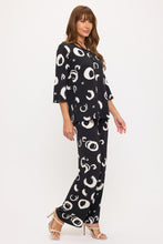 Load image into Gallery viewer, Venechia Pleated Wide Leg Pants-5042VP-ARP1-W501
