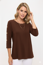 Load image into Gallery viewer, HIT Side Button Sleeve Top-3122HT-QRS1
