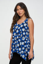 Load image into Gallery viewer, Circle of Elegance HIT Shark Bite Hem Tank- 2057HT-TRP1-W376
