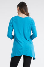 Load image into Gallery viewer, Jostar Women&#39;s HIT V-Neck Quarter Sleeve Binding Top, 313HT-Q - Jostar Online
