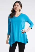 Load image into Gallery viewer, Jostar Women&#39;s HIT V-Neck Quarter Sleeve Binding Top, 313HT-Q - Jostar Online
