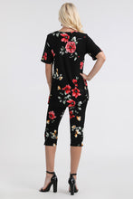 Load image into Gallery viewer, Women&#39;s Stretchy Capri Pant Set Short Sleeve Print-9003BN-SRP1-W215 - Jostar Online
