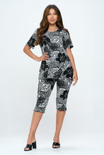 Load image into Gallery viewer, Two-Piece Short Sleeve Top &amp; Capri Pant Set -9003BN-SRP1-W325
